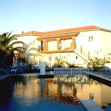 Oasis Szálloda 2*