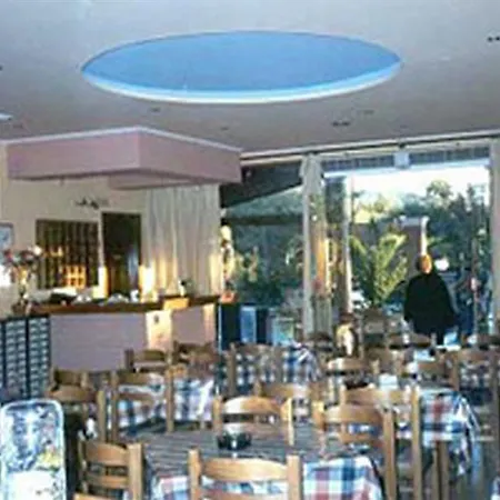 Oasis 2* Róda