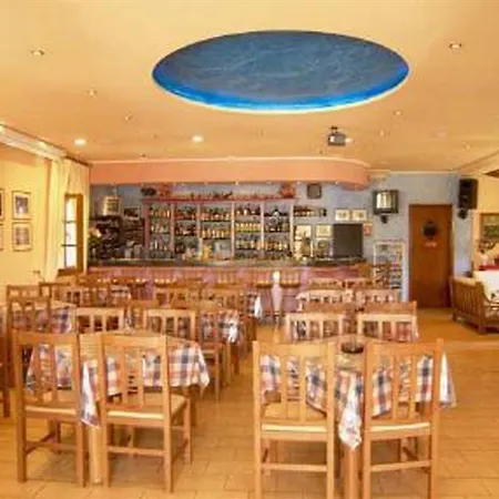 Oasis Szálloda 2*